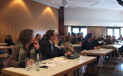 Über 60 Teilnehmer beim 10. E-Kiosk und Signage Treffen