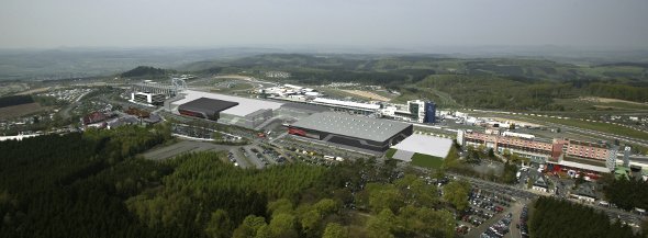 2009-07-lindner-nurburgring2