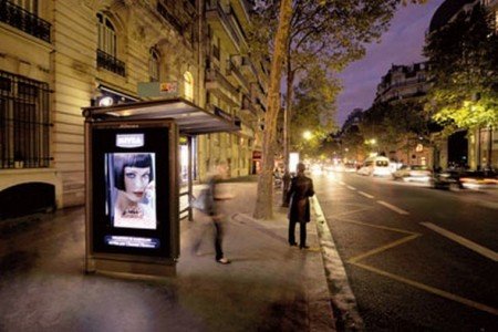 Das Jahr 2011 bescherte JCDecaux ein Umsatzplus von rund 5 Prozent