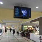 Einsatz in der  Mall: LionDATA Digital Signage-Systeme übertragen Bildinhalte über große Distanzen (Foto: itworx-pro)