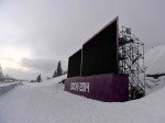 Wettkampfort: Video Wall im Schnee (Foto: Panasonic)
