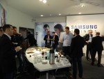 Diskussion während der Pause im Schwalbacher Samsung Office (Foto: invidis)