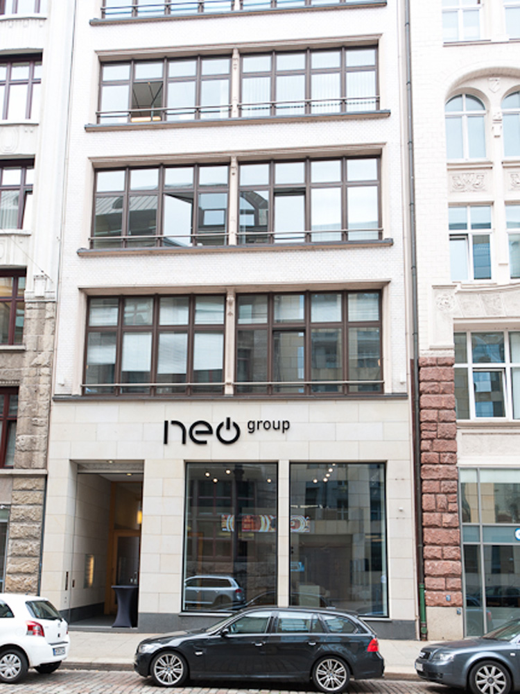 neo_showroom_01.jpg