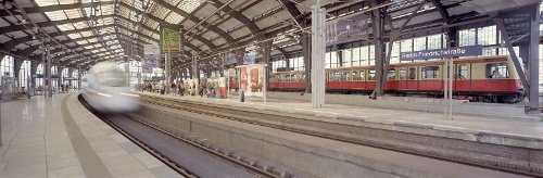 Dynamische Fahrgastinformation an weiteren 1700 Bahnhöfen (Bild: Deutsche Bahn AG)