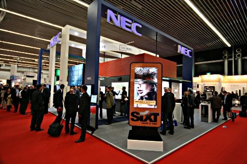 NEC 2011 im Zeichen von LED