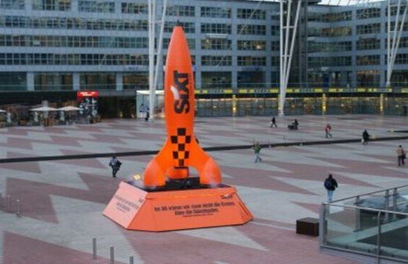 Airport Media Award Janaur 2012: Sixt lässt Rakete steigen