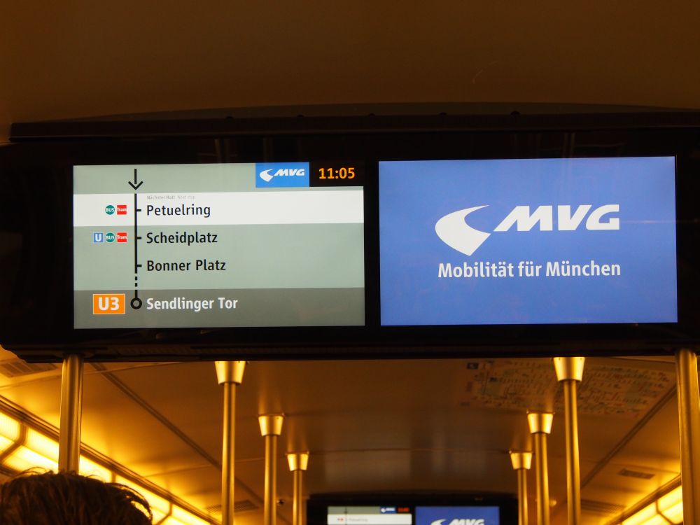Münchner Fenster: Auf der Jungfernfahrt wird das System der Presse vorgeführt (Foto: TK/ invidis.de)