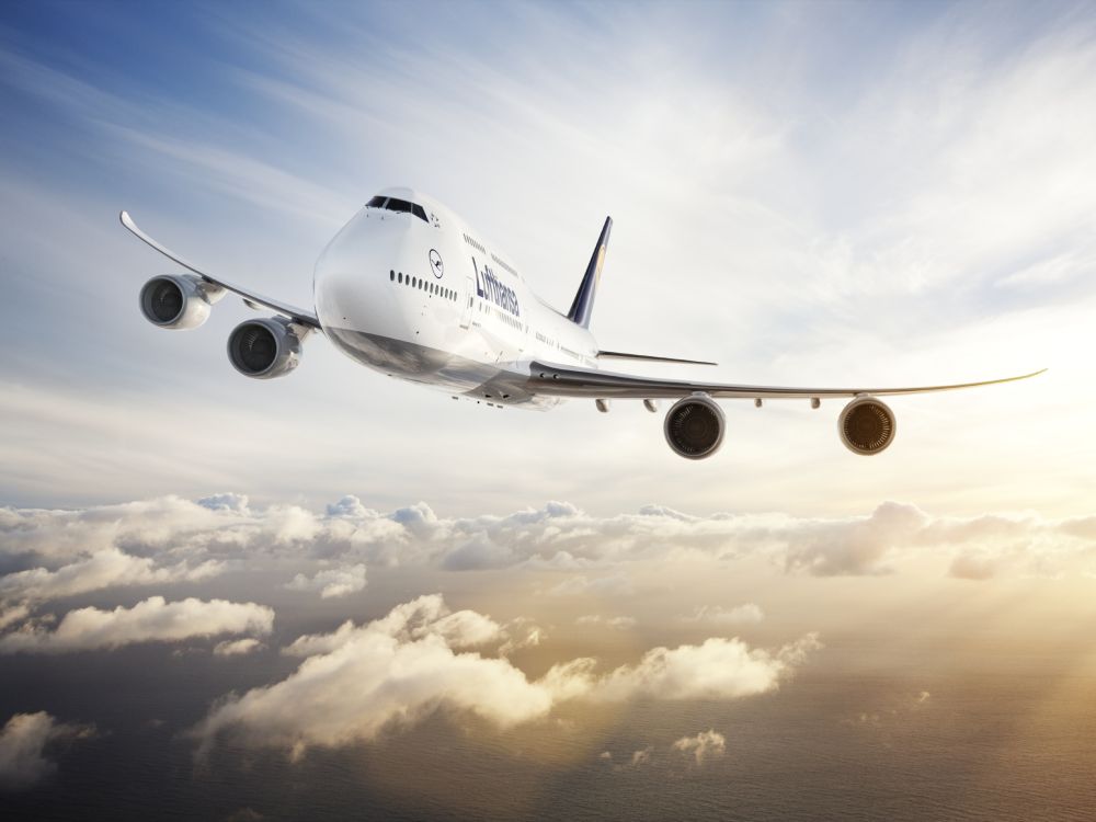 LÜber den Wolken: Lufthansa-Jet Boeing 747-8 (Foto: Jens Görlich)