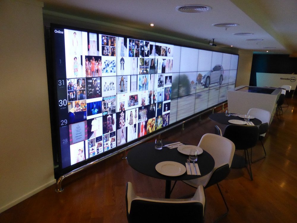 8x3 Media Wall with social media and mercedes branding content (Photo: invidis)