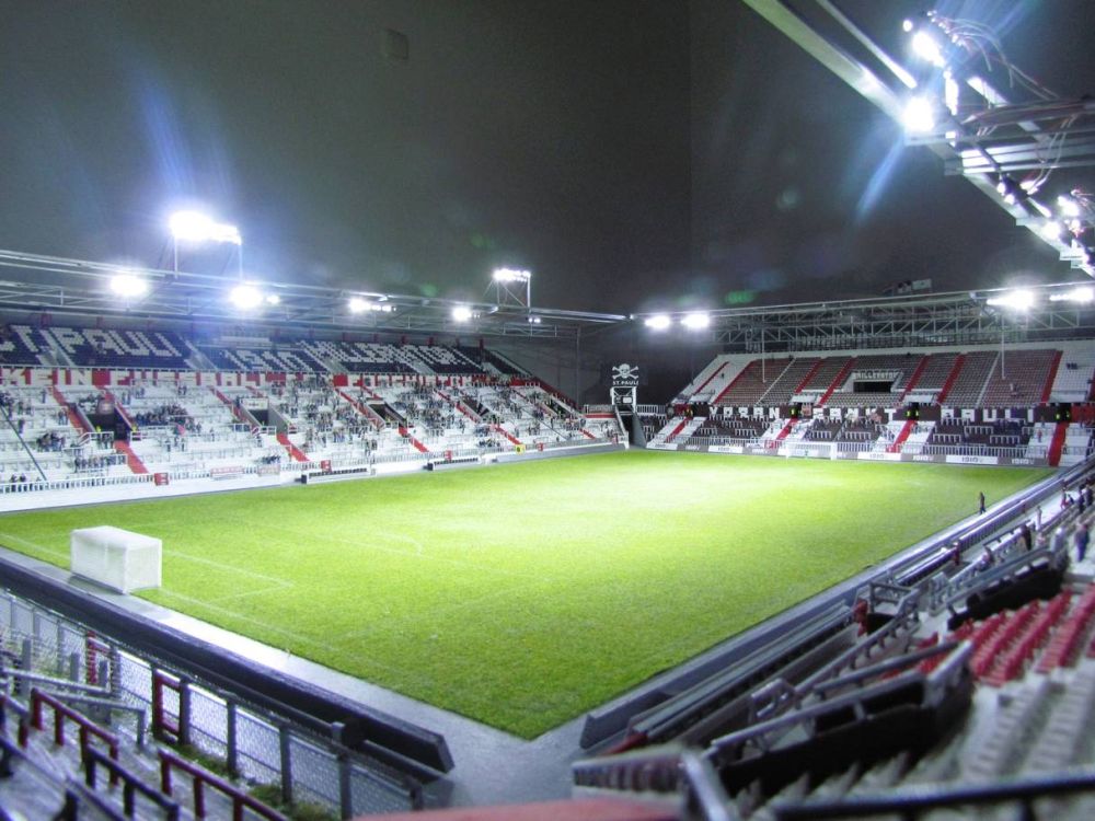 Modell des Millerntor-Stadions im Maßstab 1:100 (Foto: Stadionmodellbau Tribian)