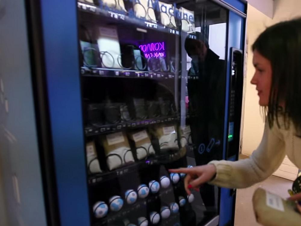 Vending Machine für den guten Zweck: Think Machine (Screenshot: invidis)