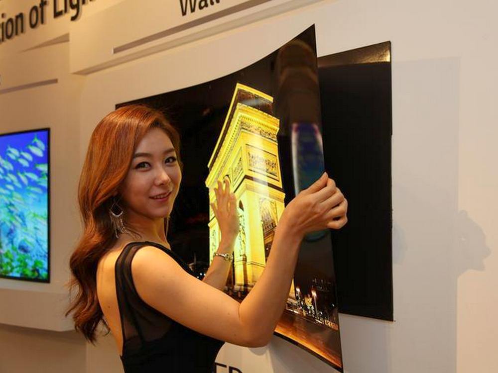 Konzept eines dünnen und leichten OLED TVs (Foto: LD Display)