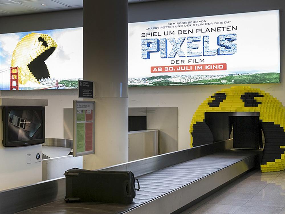 Gelber Schreck am Airport München - der Pac Man von Sony Pictures (Foto: OMD Germany)