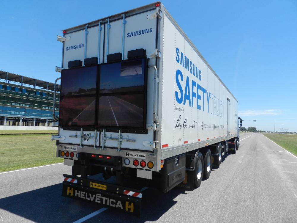 Kommt für 1 Jahr auf Argentiniens Straßen - Samsung Safety Truck (Foto: Samsung)