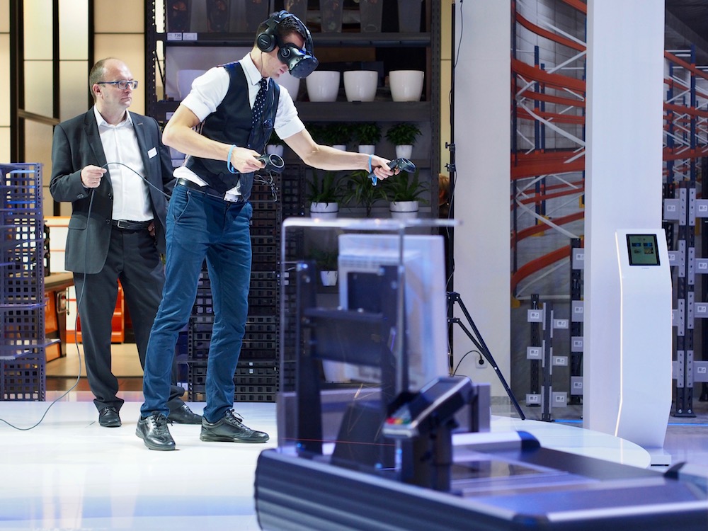 Virtual Reality auf der EuroShop 2017 (Foto: invidis)