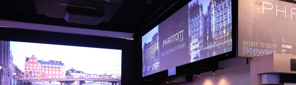 Projektor P1 am Stand von Stewart Filmscreen auf der InfoComm 2017 (Foto: Norxe)