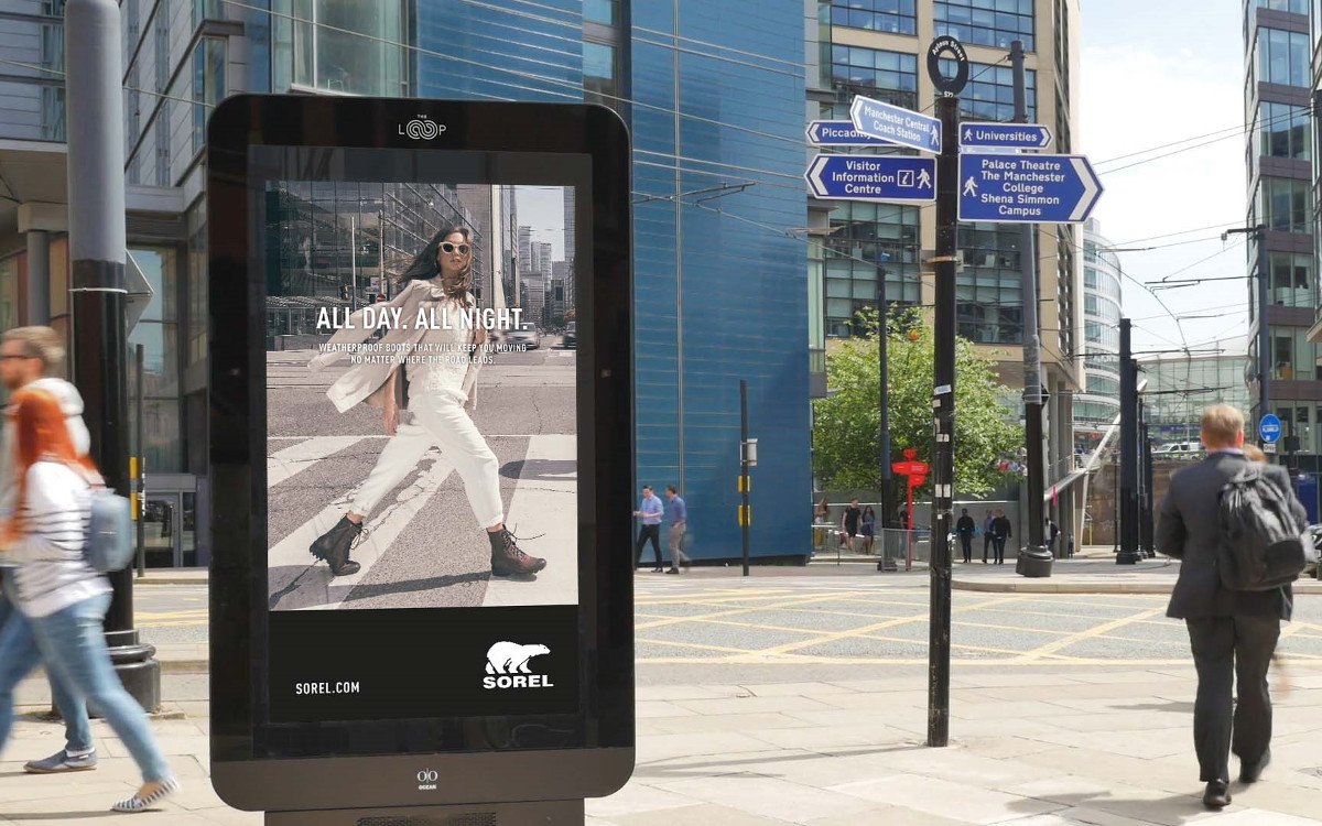 Screens wie dieser in Birmingham werden für die datenbasierte DooH Kampagne genutzt (Foto: Grand Visual)