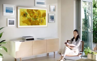 The Frame bringt Van Gogh ins Wohnzimmer (Foto: Samsung)