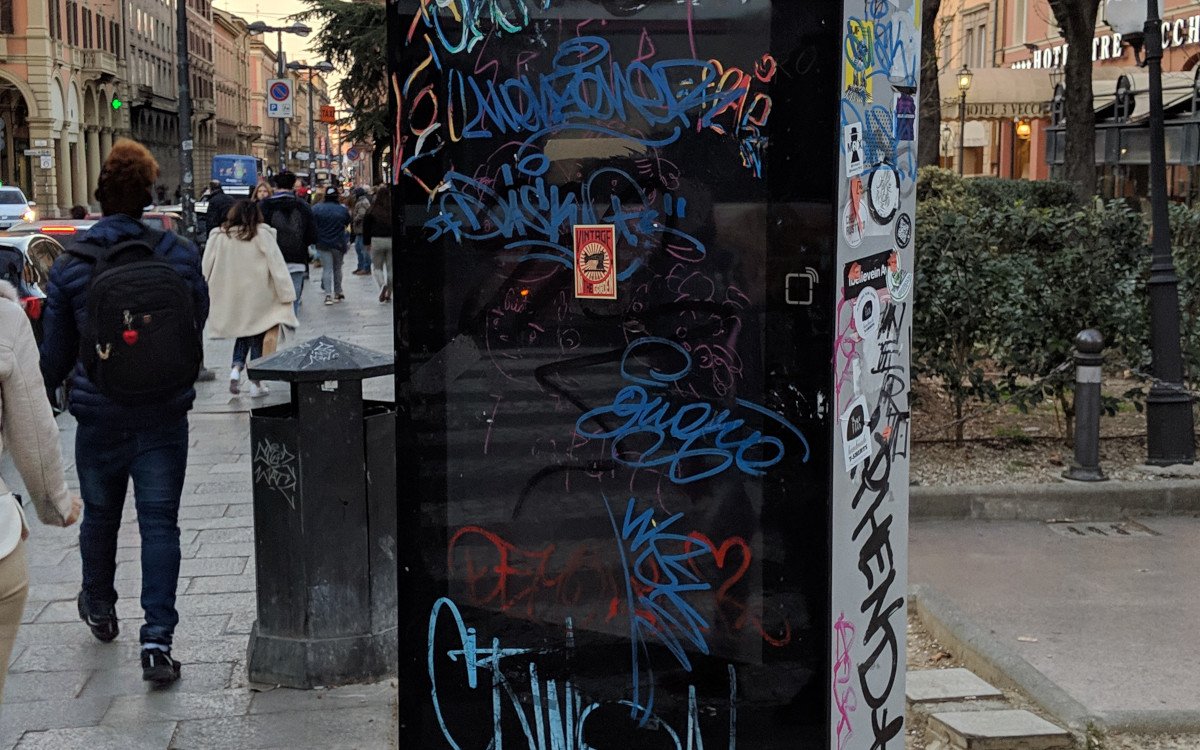 Smart City Stele in Bologna (Foto: invidis)