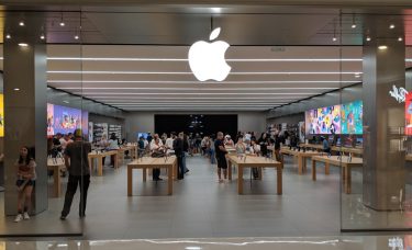Bei Apple bleibt die LED-Wand fast schwarz (Foto: invidis)