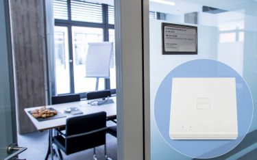 Access Point von Lancom kombiniert WLAN und Digital SIgnage (Foto: Lancom)