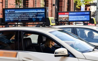 Taxi AD bringt Tagesschau aufs Dach (Foto: Taxi Ad)