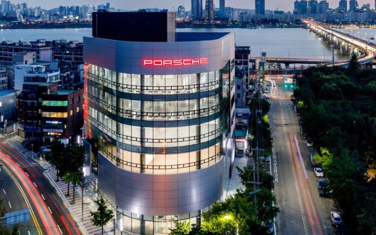 Porsche Centre in Yongsan (Foto: Porsche AG)