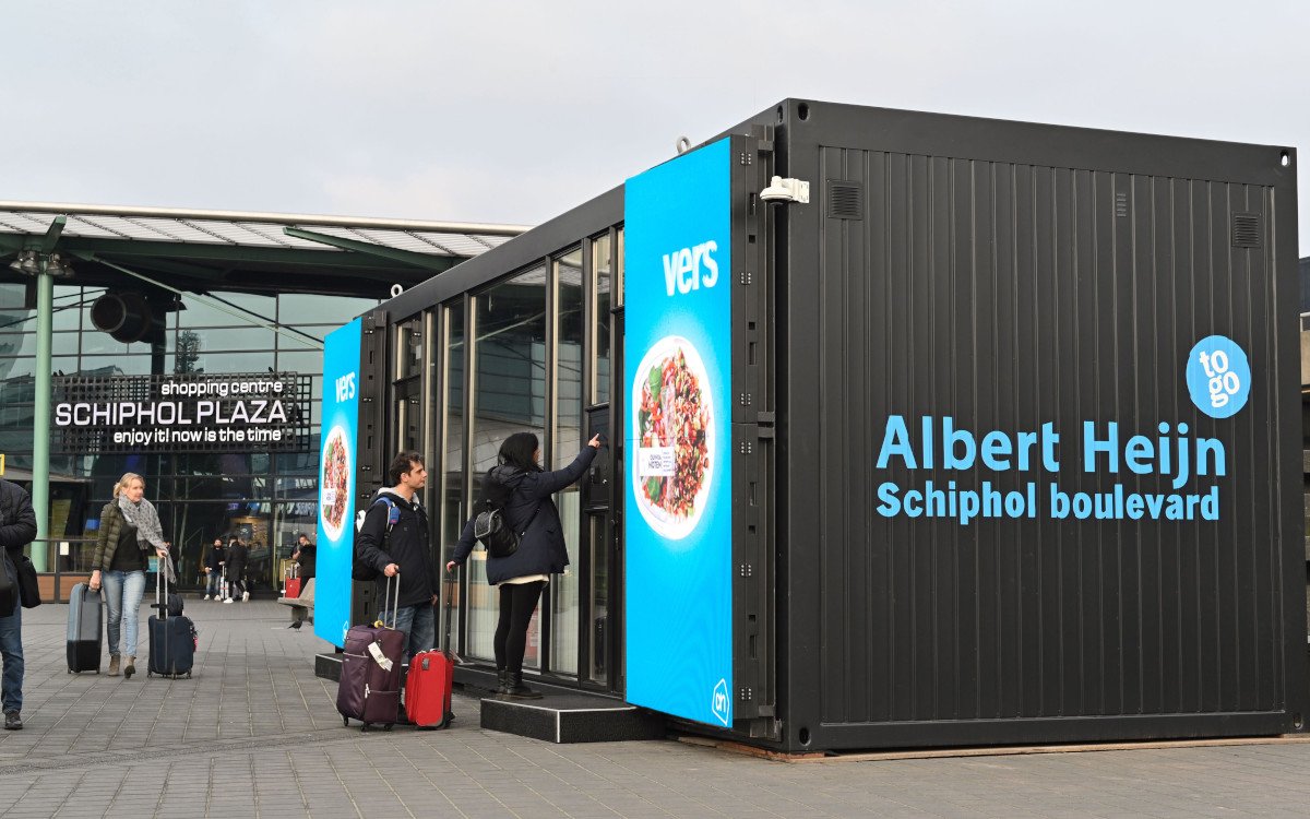 Albert Heijn Digital Store am Flughafen Amsterdam (Foto: Schipol)