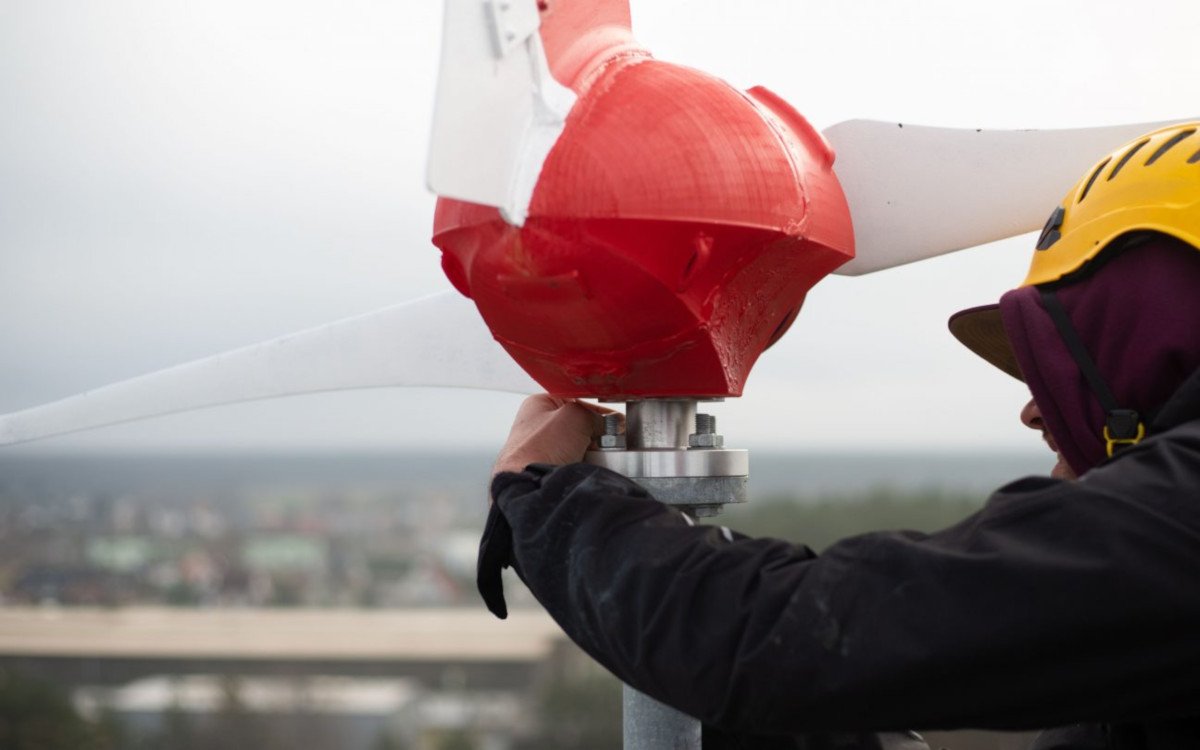 Vodafone testet Windkraftanlagen an Mobilfunkmasten (Foto: Vodafone)