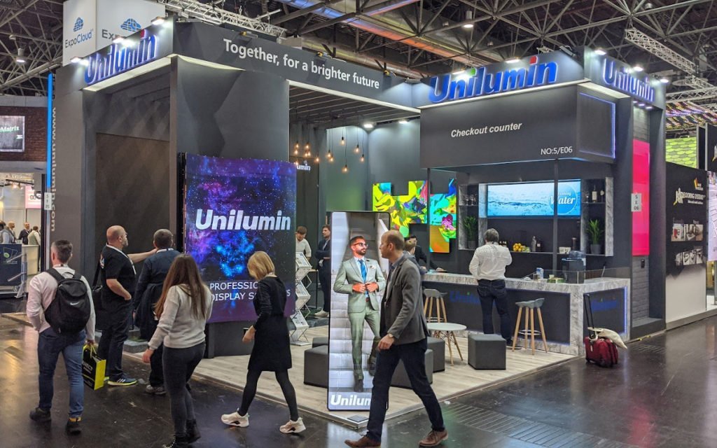 LED-Hersteller Unilumin auf der Euroshop (Foto: invidis)