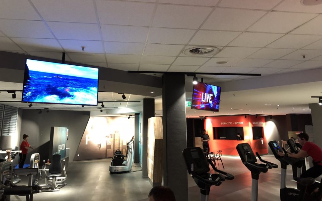 Airtango-Screens in Fitness-Studios erreichen junge Zielgruppen in ihrer Freizeit (Foto: Airtango)