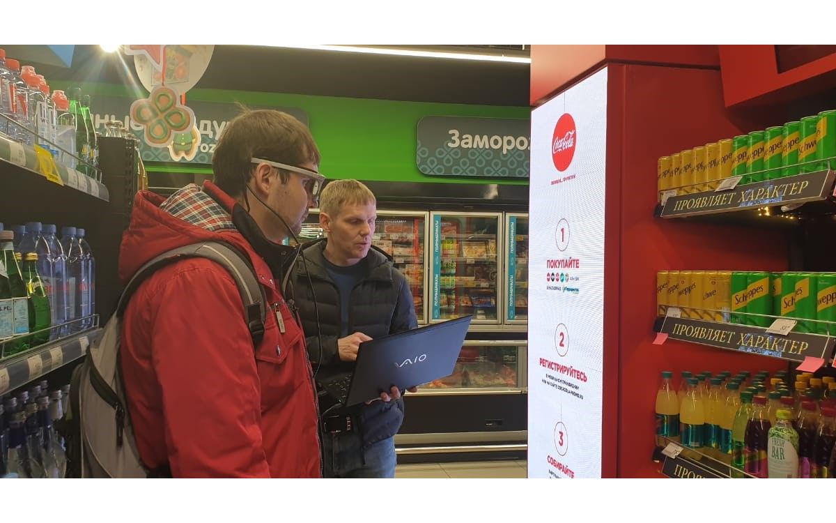 Coca-Cola HBC Russland testet Digital Signage von SpinetiX in Moskauer Supermärkten und misst den Erfolg via Eye-Tracking (Foto: SpinetiX)