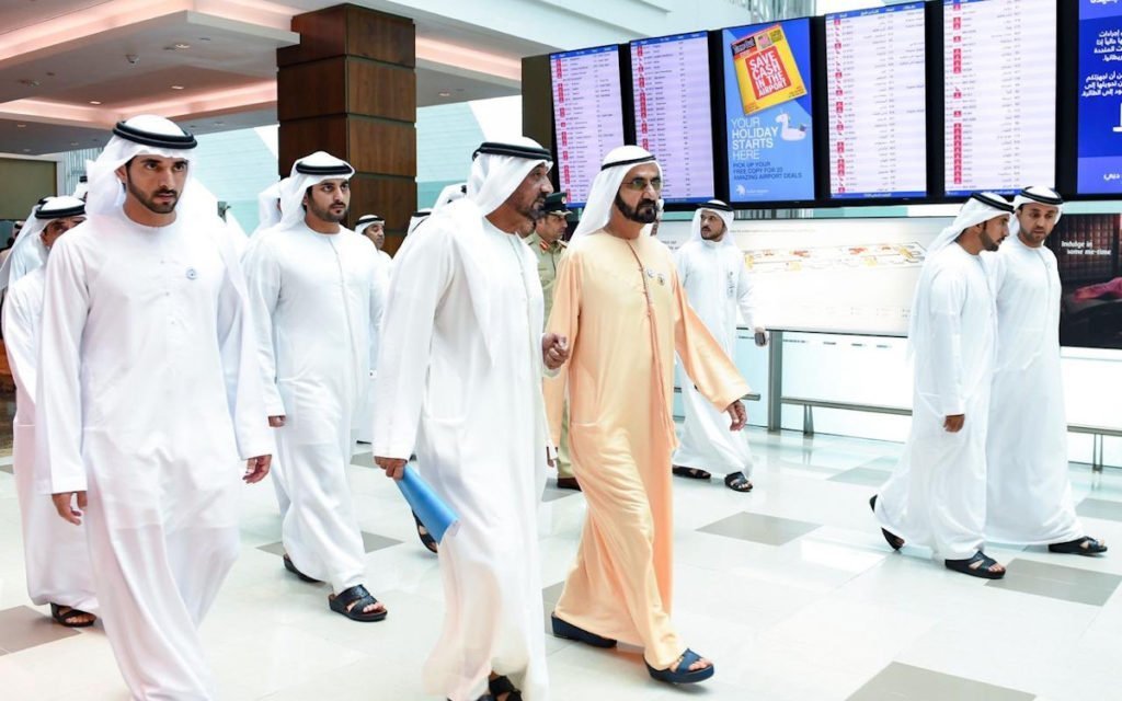 Klassische LCD-basierte FIDS im Terminal beim Besuch des Herschers von Dubai Mohammed bin Raschid Al Maktoum (Foto: Dubai Airport)