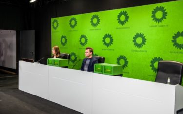 AV-Eventdienstleister satis&fy digitalisierte die Landesmitgliederversammlung der hessischen Grünen im eigenen Studio (Foto: satis&fy)