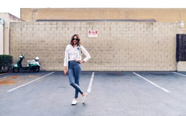 Der Parkplatz ist der neue Store – Modehändler bieten inzwischen Lieferdienste zum Kunden auf den eigenen Parkplatz vor dem Laden (Foto: Schmuckbild pixabay)