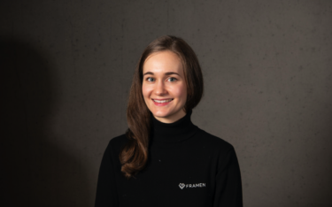 Magdalena Pusch, Co-Gründerin und CMO des DooH Start-ups Framen, das jetzt von Axel Springer übernommen wurde (Foto: Framen)