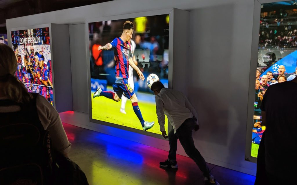 Digital Signage im FC Barcelona Museum (Foto: invidis)