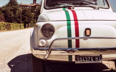 Italienische Ikone - Fiat 500 Symbolbild (Foto: Jonathan Bean / Unsplash)