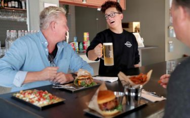 Die schnell wachsende Fastfood-Kette Brodernas setzt für die Musik in seinen Filialen auf ein System von Barix, Music in Brands und Loud of Sweden (Foto: Barix)