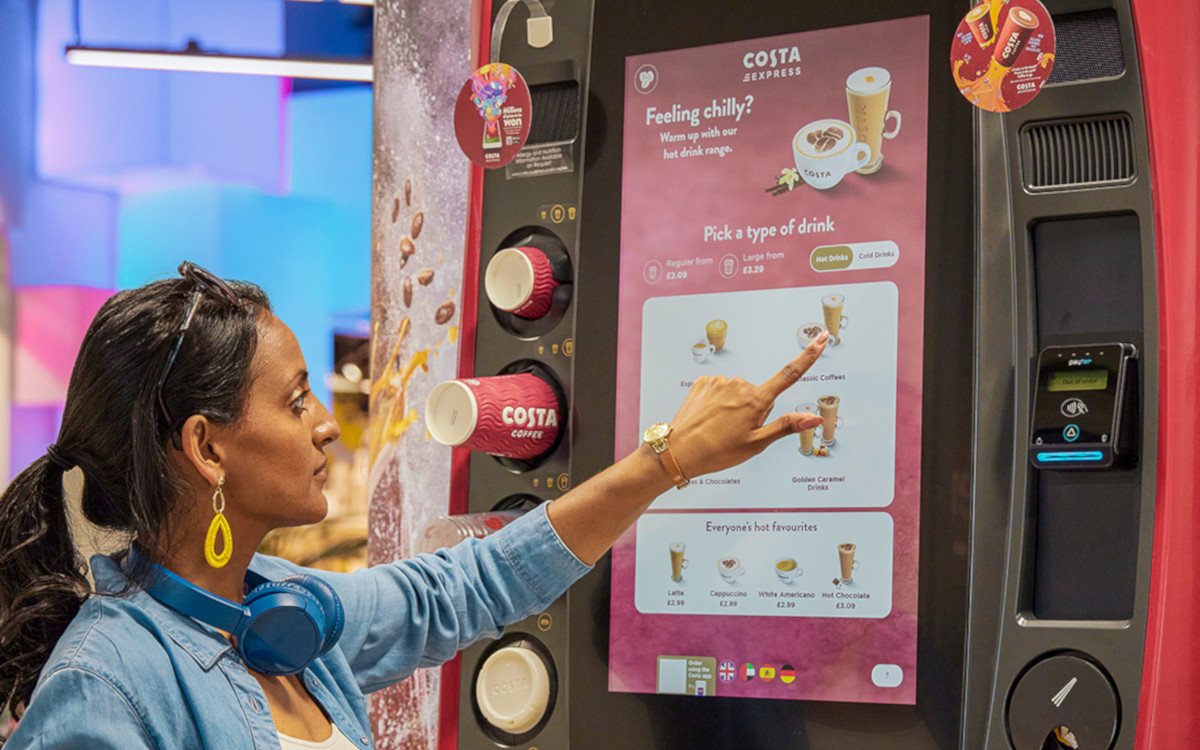 Cost Coffee Automaten mit großem Touchscreen (Foto: Coca Cola)
