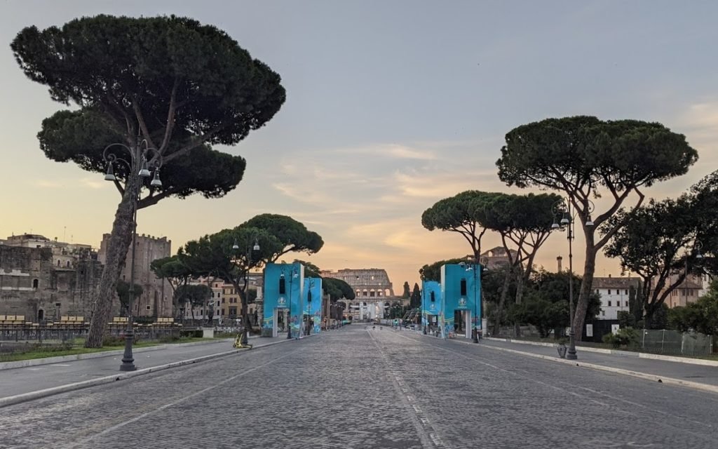 Sonnenaufgang in Rom im Juni 2021 (Foto: invidis)