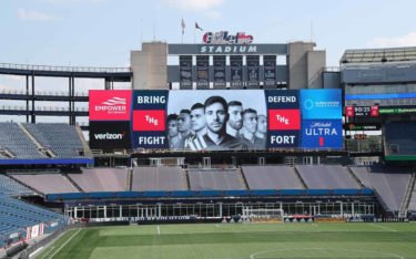 Im Gillette Stadium können nun Anhänger der New England Patriots und von New England Revolution ihre Mannschaften nun auch auf einem großen Video-Displays von Daktronics sehen. (Foto: Daktronics)