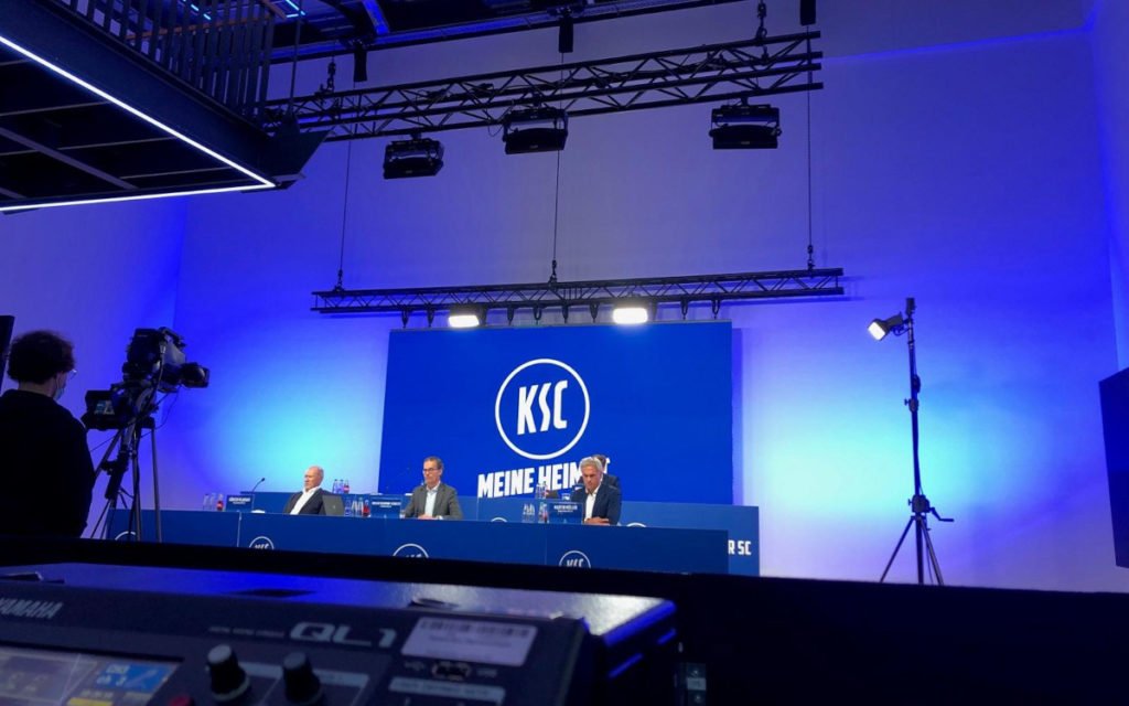 Der KSC zu Gast bei multi-media systeme (Foto: Karlsruher SC/GES; multi-media systeme)