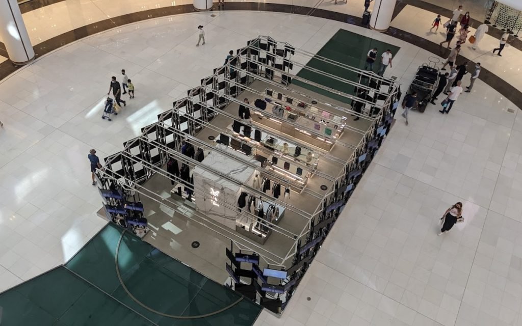 Saint Laurent Popup in Dubai Mall (Foto: invidis)