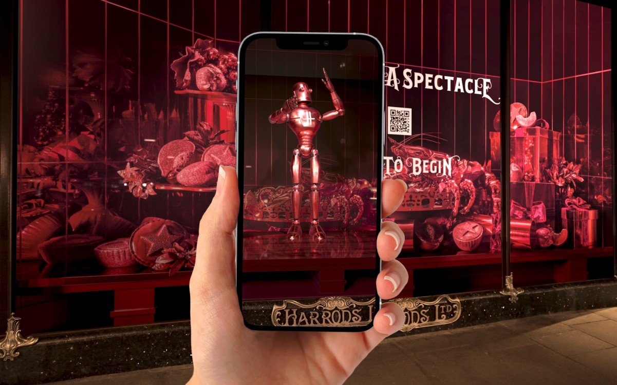 Eine integrierte Augmented-Reality-Experience von Visualise ist das diesjährige Highlight in den Schaufenstern bei Harrods in London. (Foto: Visualise)