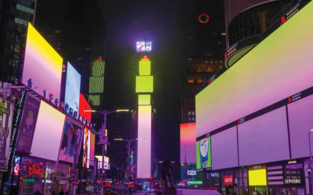 Continuum von Krista Kim auf dem Times Square (Foto: Times Square Arts/Krista Kim)