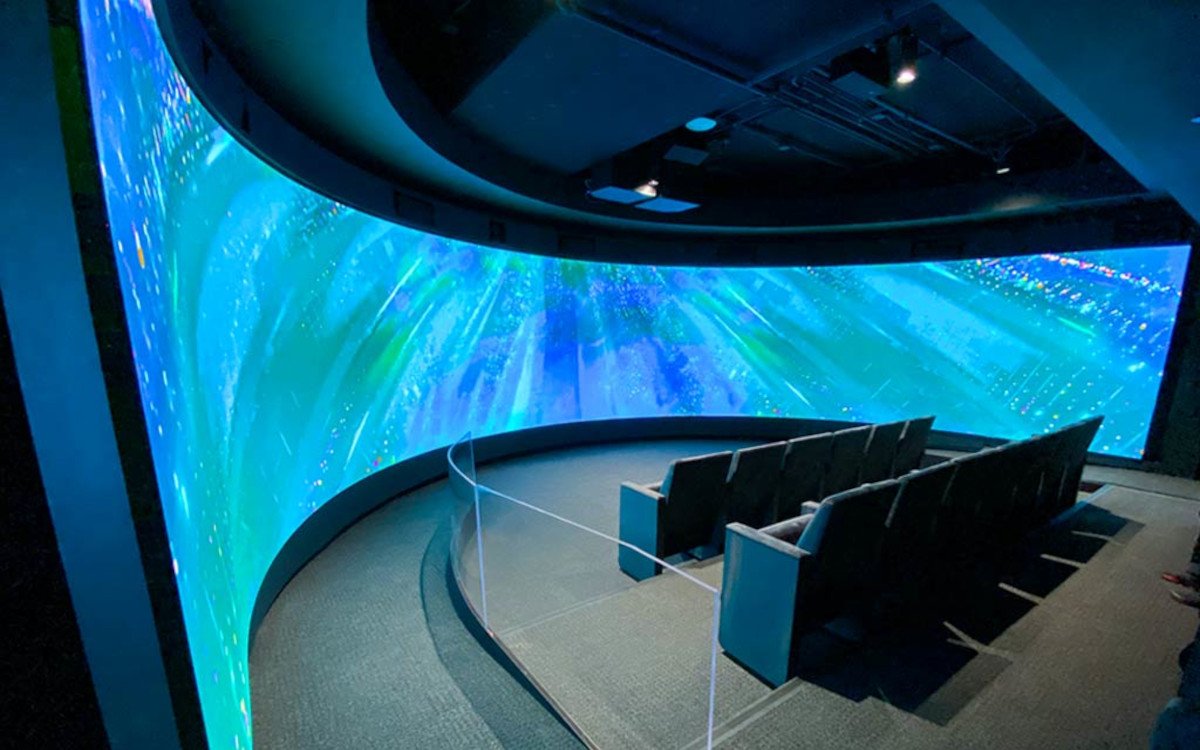 Das Immersive Theater bildet den hauseigenen LED-Kinosaal von Hewlett Packard Enterprise. (Foto: SNA Displays)