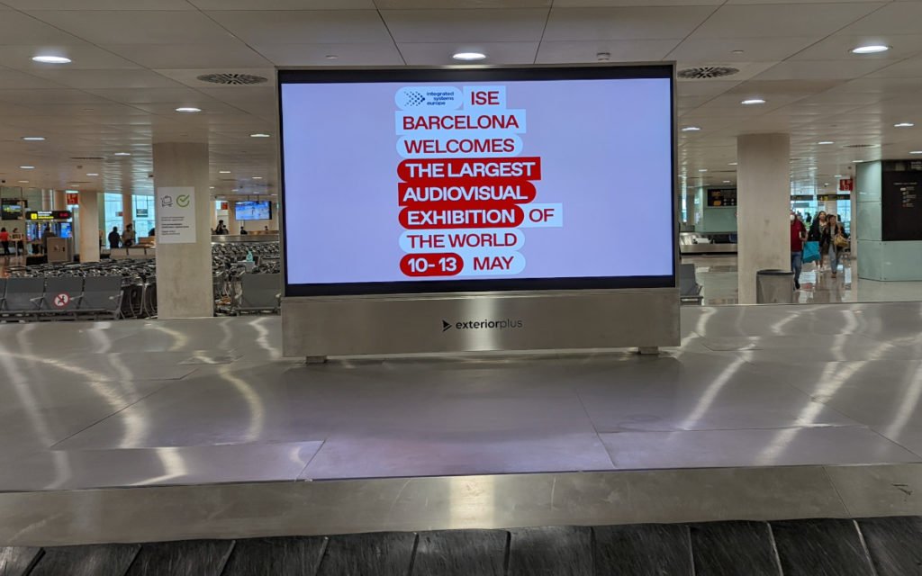 ISE-Begrüßung am Flughafen von Barcelona (Foto: invidis)