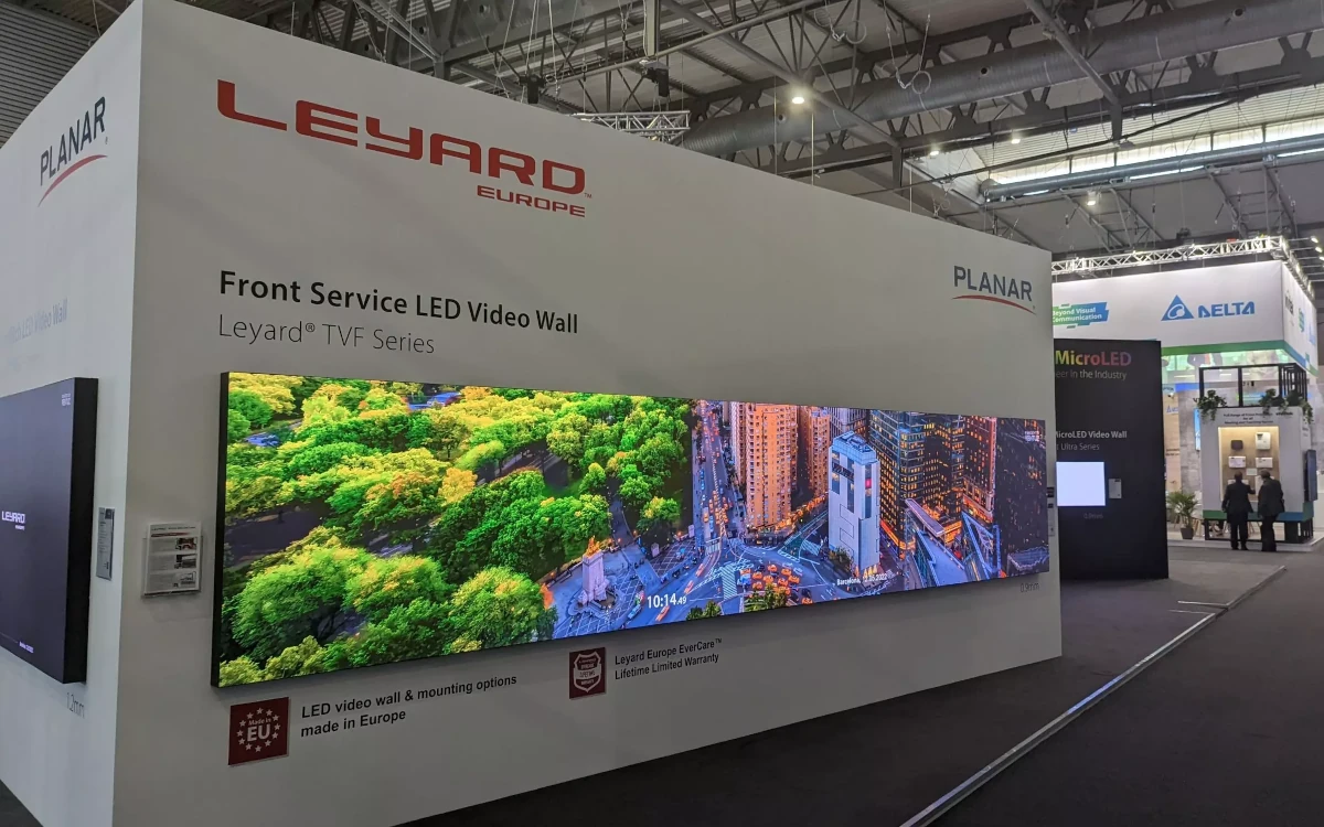 Auch andere LED-Walls von Leyard Europe können von vorne gewartet werden. (Foto: invidis)