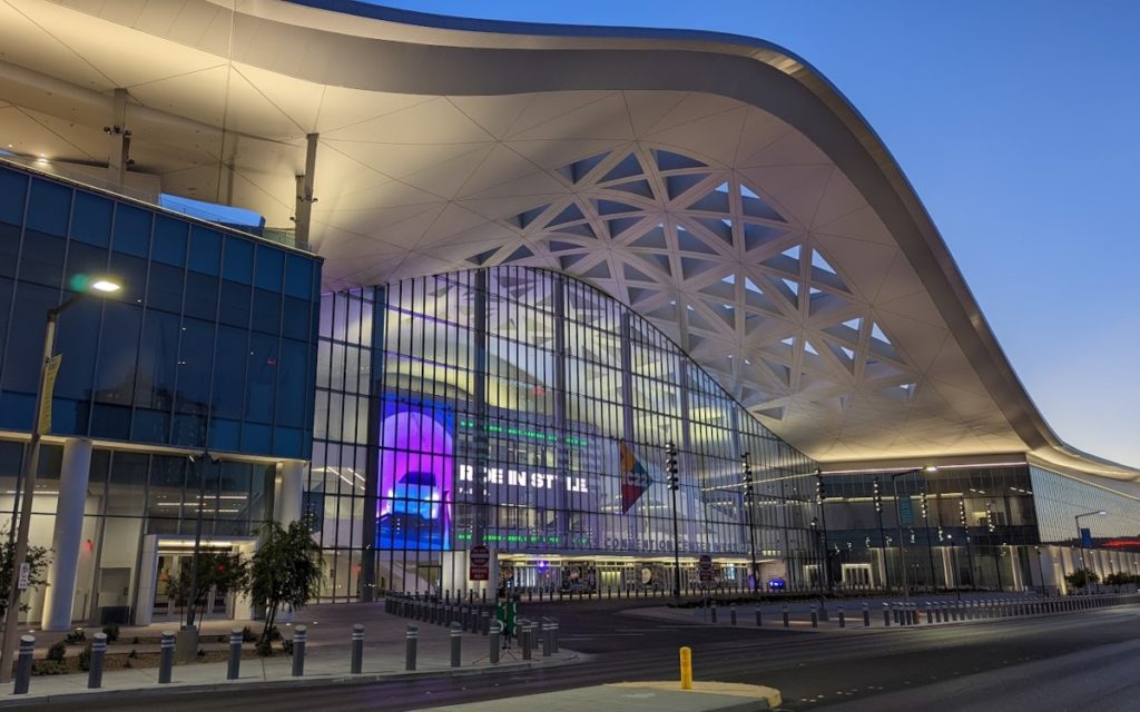 Samsung LED in Convention Center (Foto: invidis)